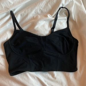 Lululemon crop top size 8